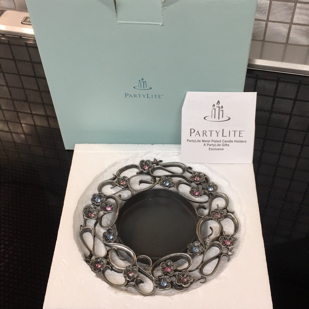 NIB Jewels Pillar Holder by PartyLite